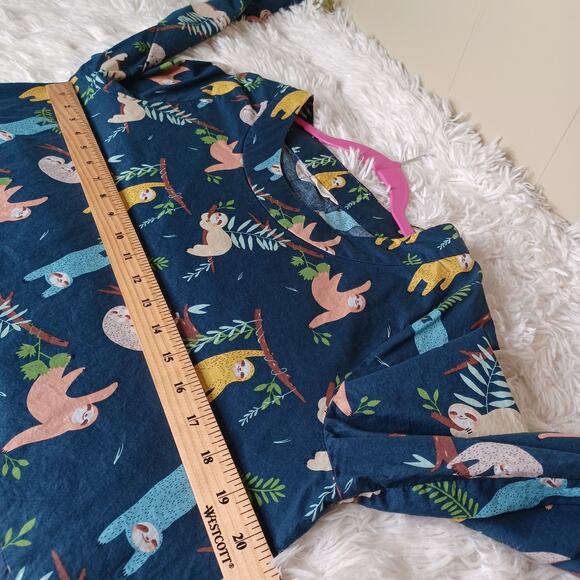 Moss Club Sloth Print Women's Cotton Blouse M/L - Picture 2 of 8